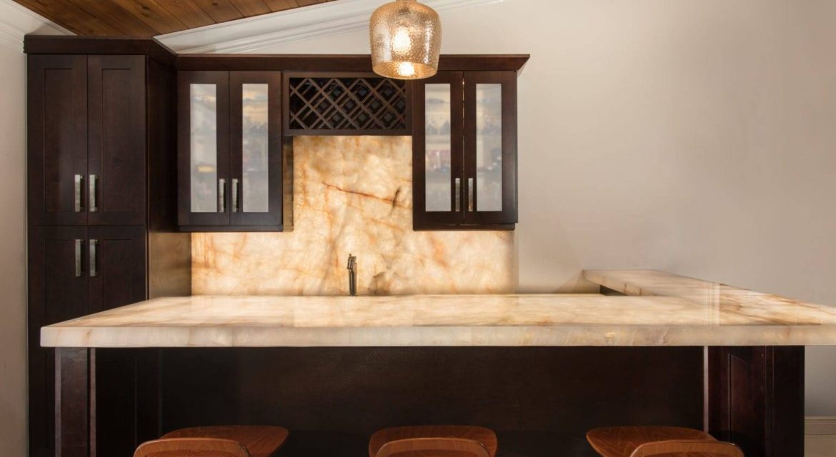 Cristallo-Backlit-Bar-1536×1017