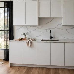 Modern kitchen with Calacatta Classic quartz countertop and marble-inspired veining